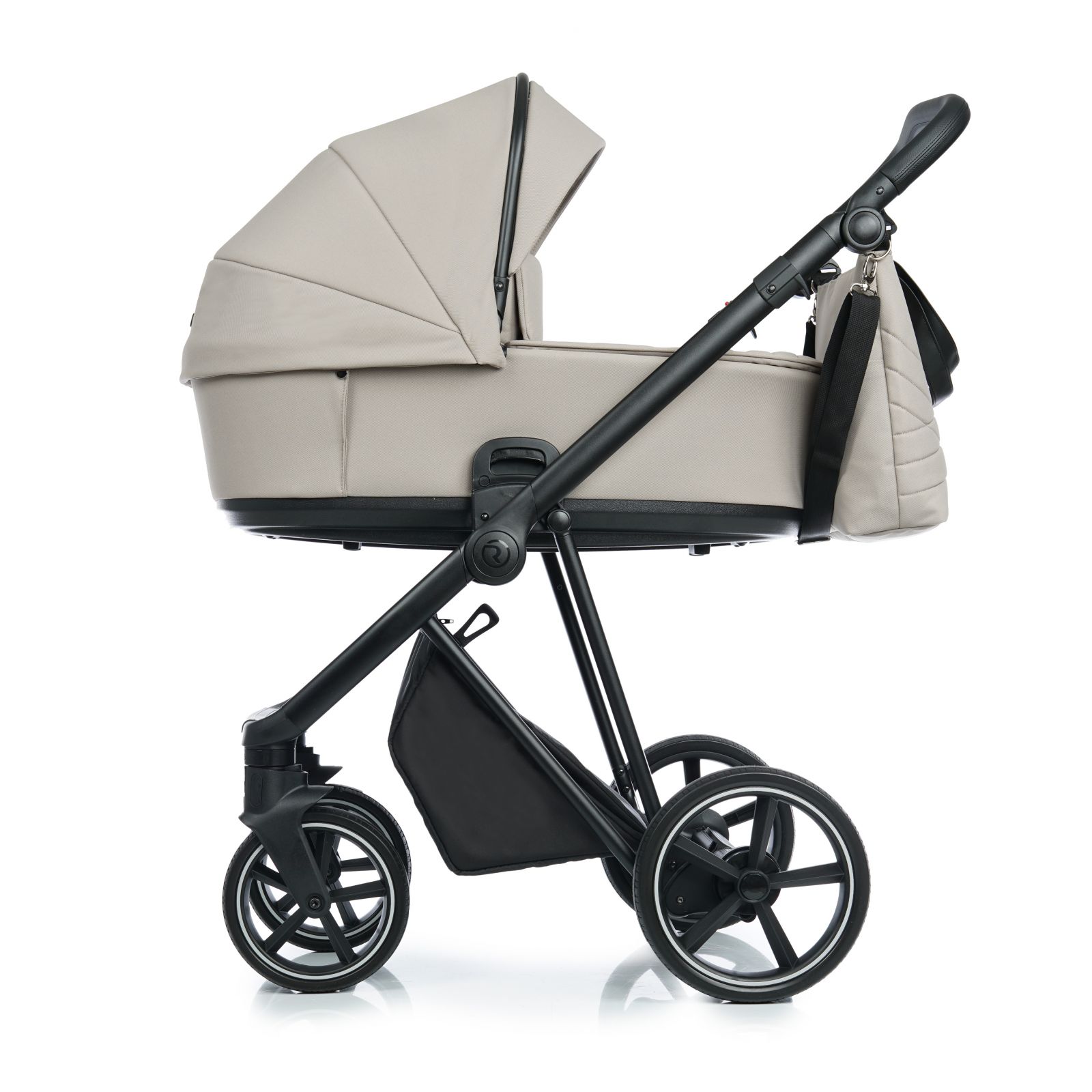 ROAN Ivi, Sesame