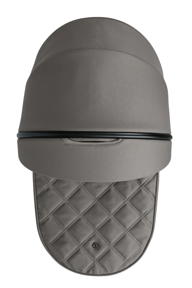 ROAN Ivi, Taupe